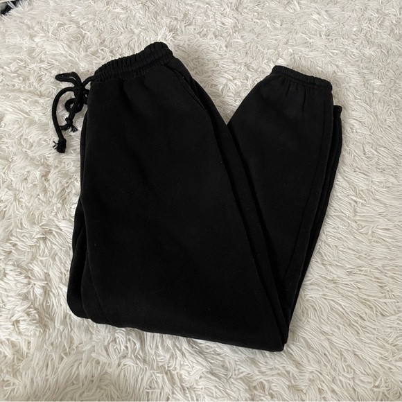 3/$45 Black SHEIN Sweatpants - Picture 4 of 4